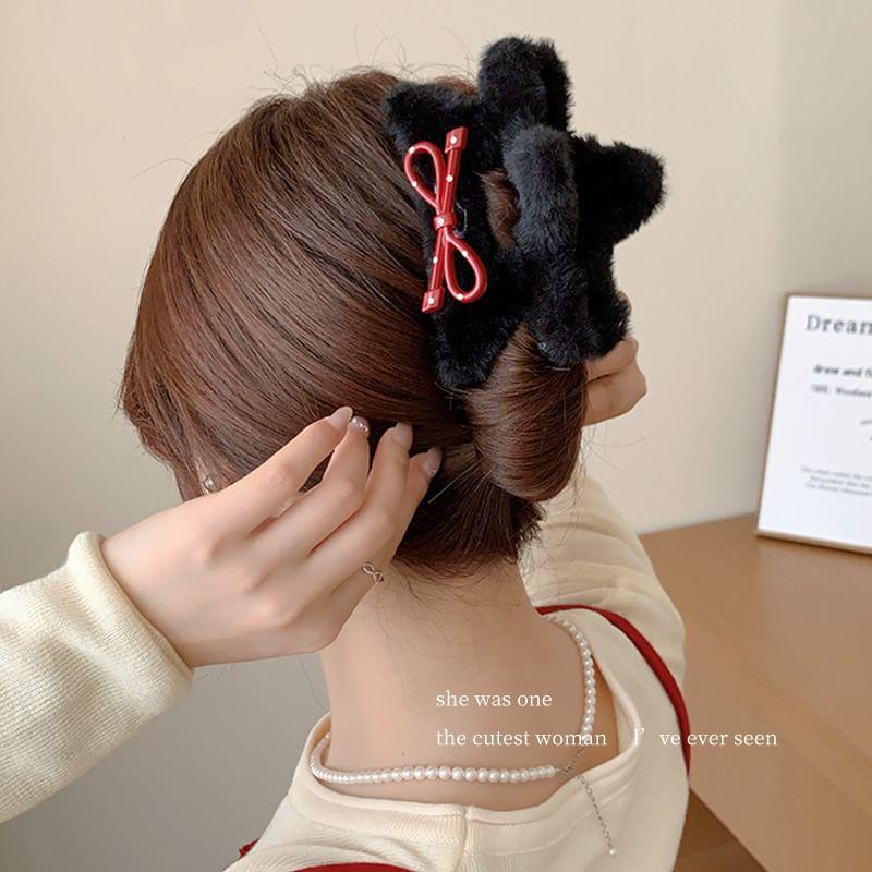 Plain Fabric Scrunchie Product Image