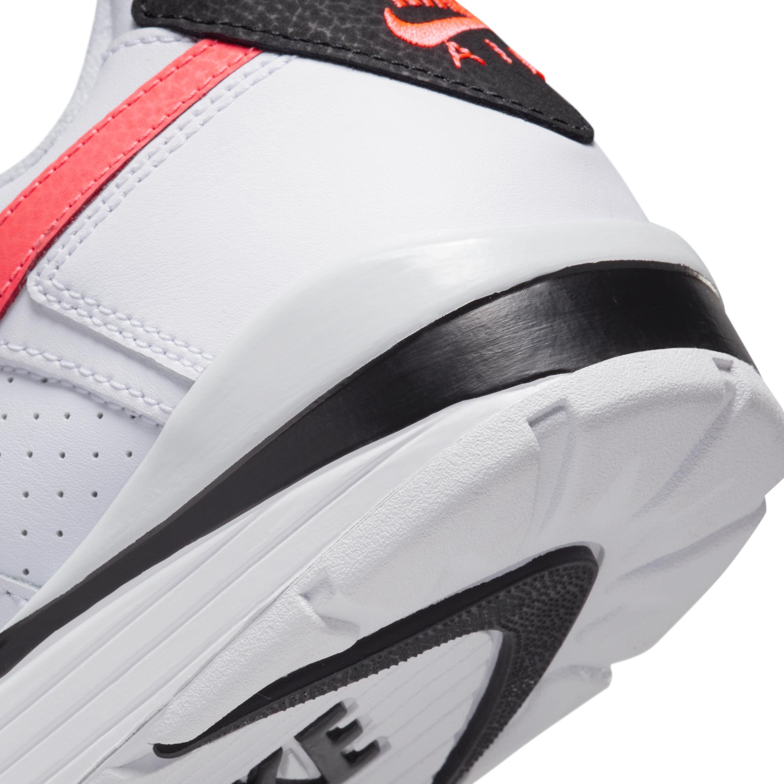 Nike Men's Air Cross Trainer 3 Low Shoes Product Image