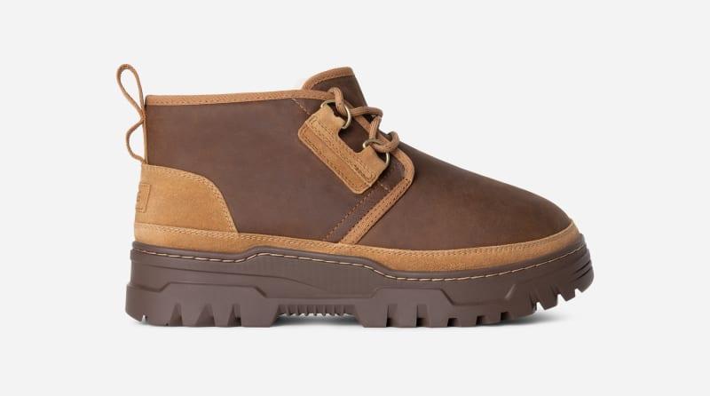 UGG Mens Neumel TrailGazer Leather Classic Boots Product Image