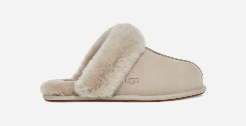 UGG Scuffette II slippers in chestnut Product Image