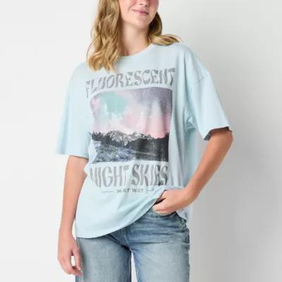 Arizona Juniors Oversized Womens Crew Neck Short Sleeve Graphic T-Shirt Product Image