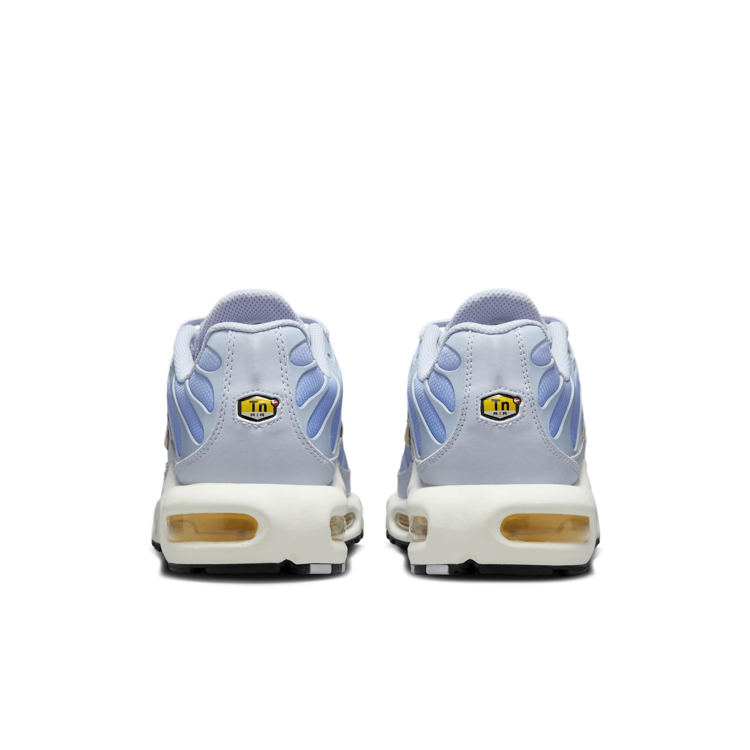 Nike Women's Air Max Plus Shoes Product Image