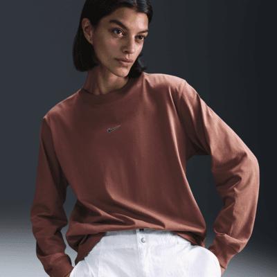 Nike Sportswear Women's Loose Long-Sleeve T-Shirt Product Image