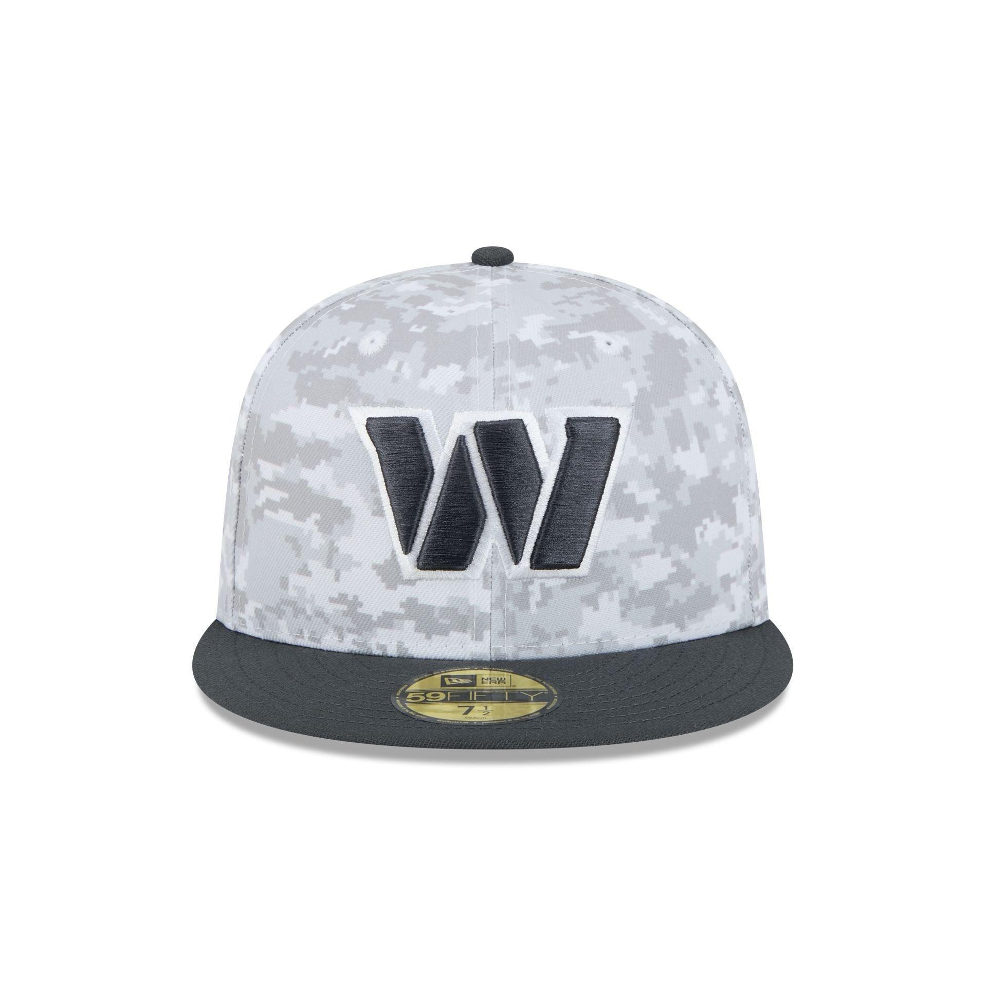 Washington Commanders 2024 Salute to Service 59FIFTY Fitted Hat Male Product Image