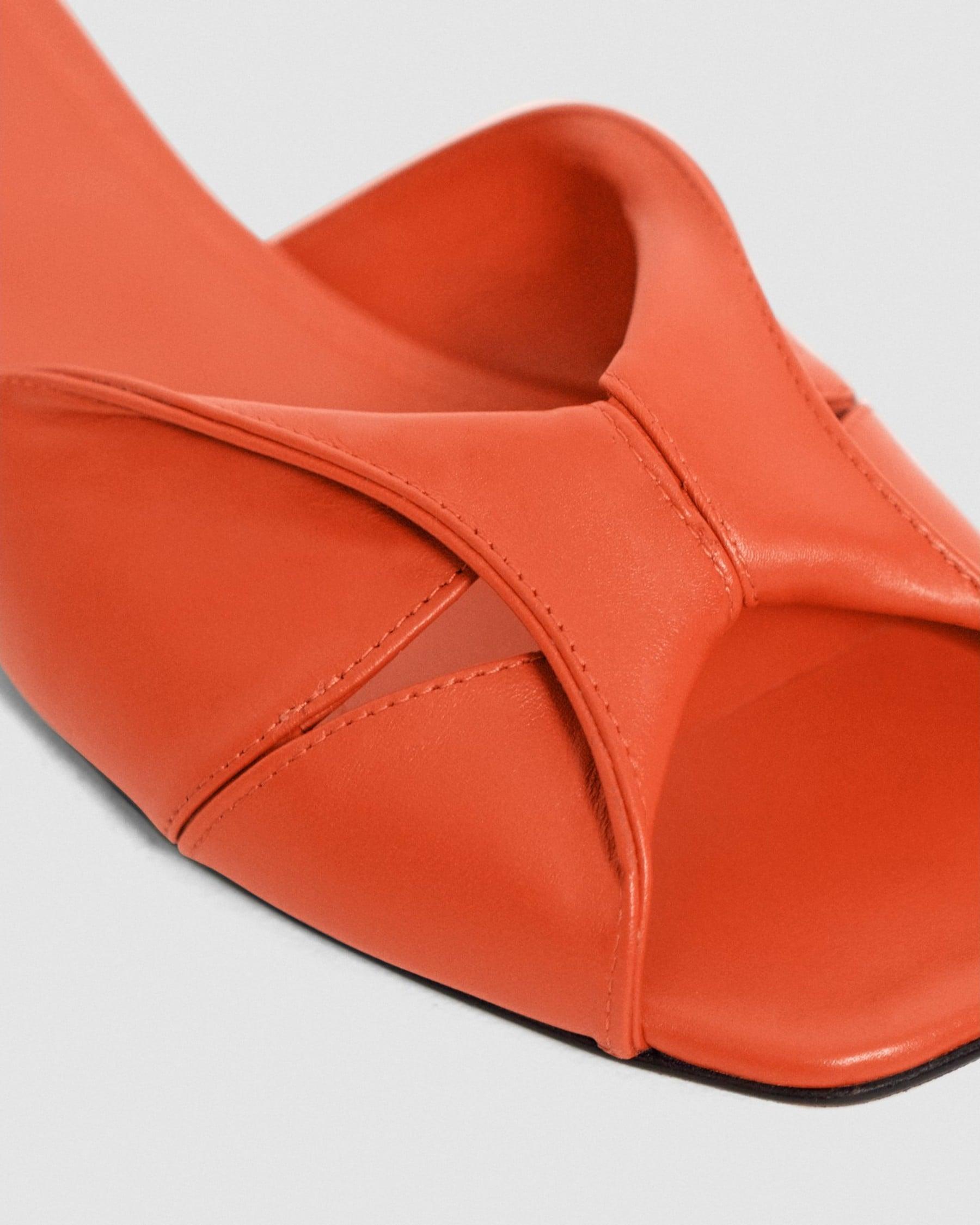 Twisted Sandal in Leather Product Image