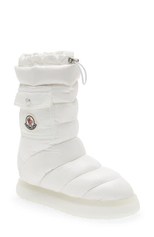 Moncler Womens Gaia Logo Pocket Down Snow Boots Product Image