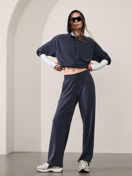 Seasoft Mid Rise Straight Pant Product Image