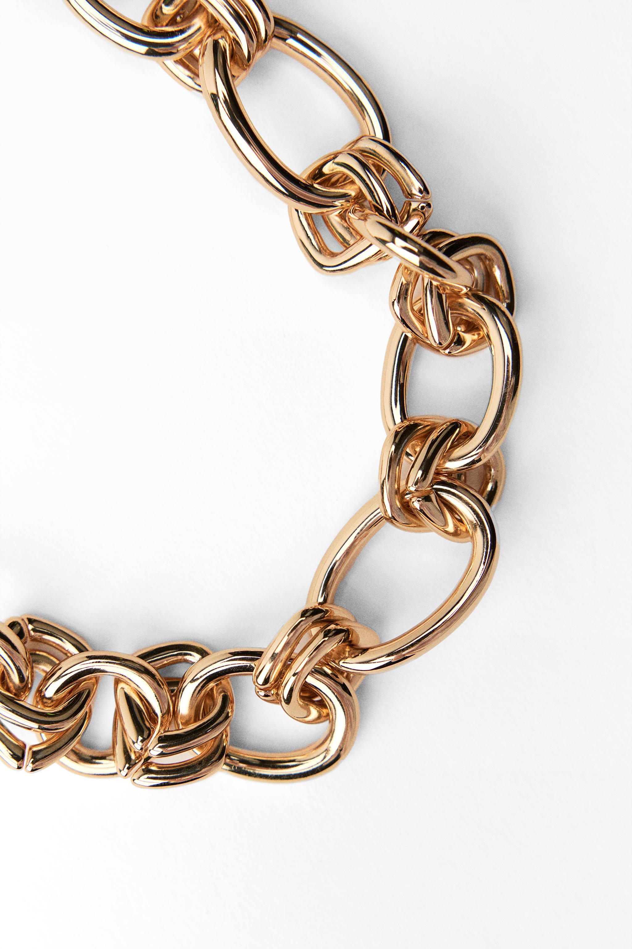 METAL CHAIN NECKLACE Product Image