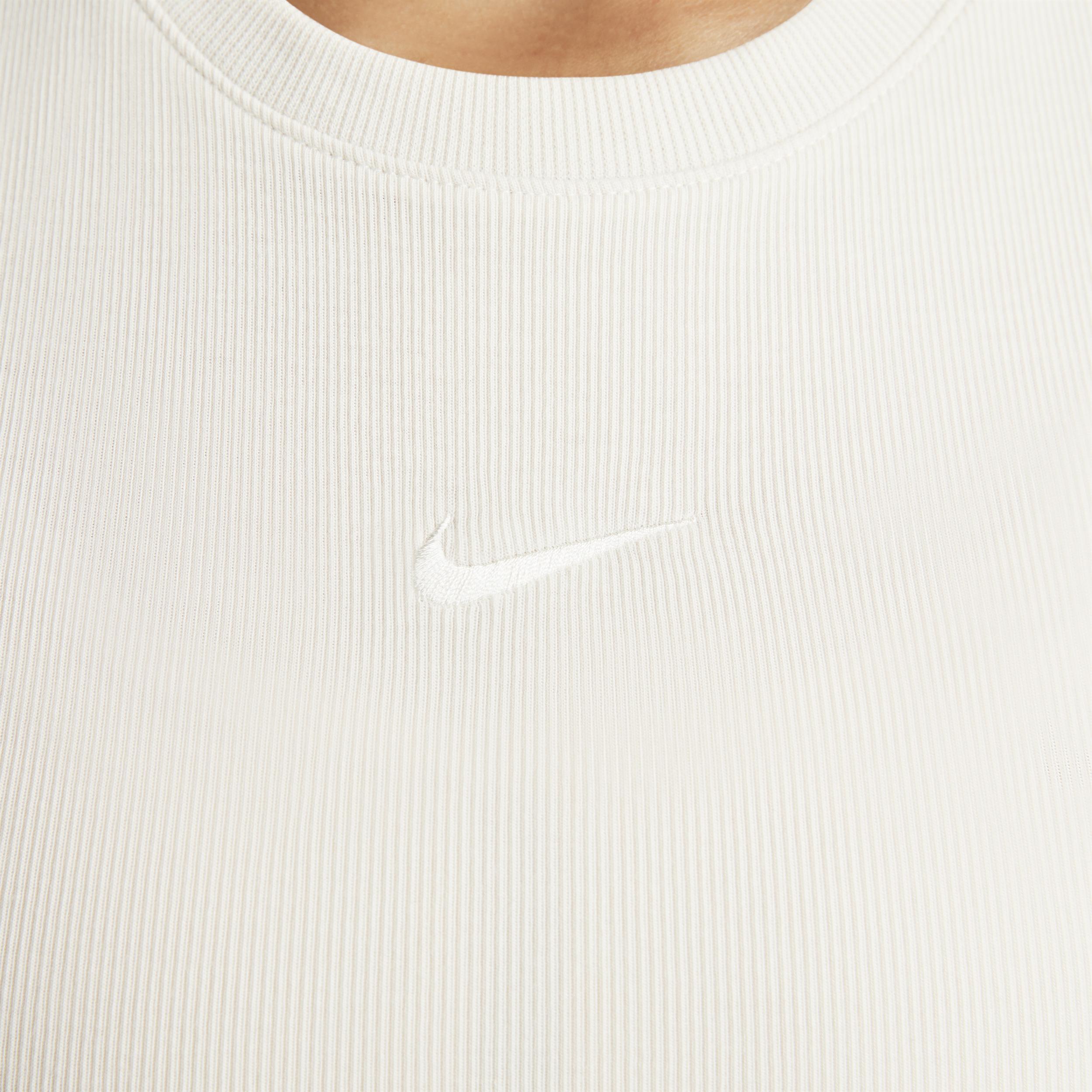 Nike Sportswear Essential Rib Crop Tank Product Image