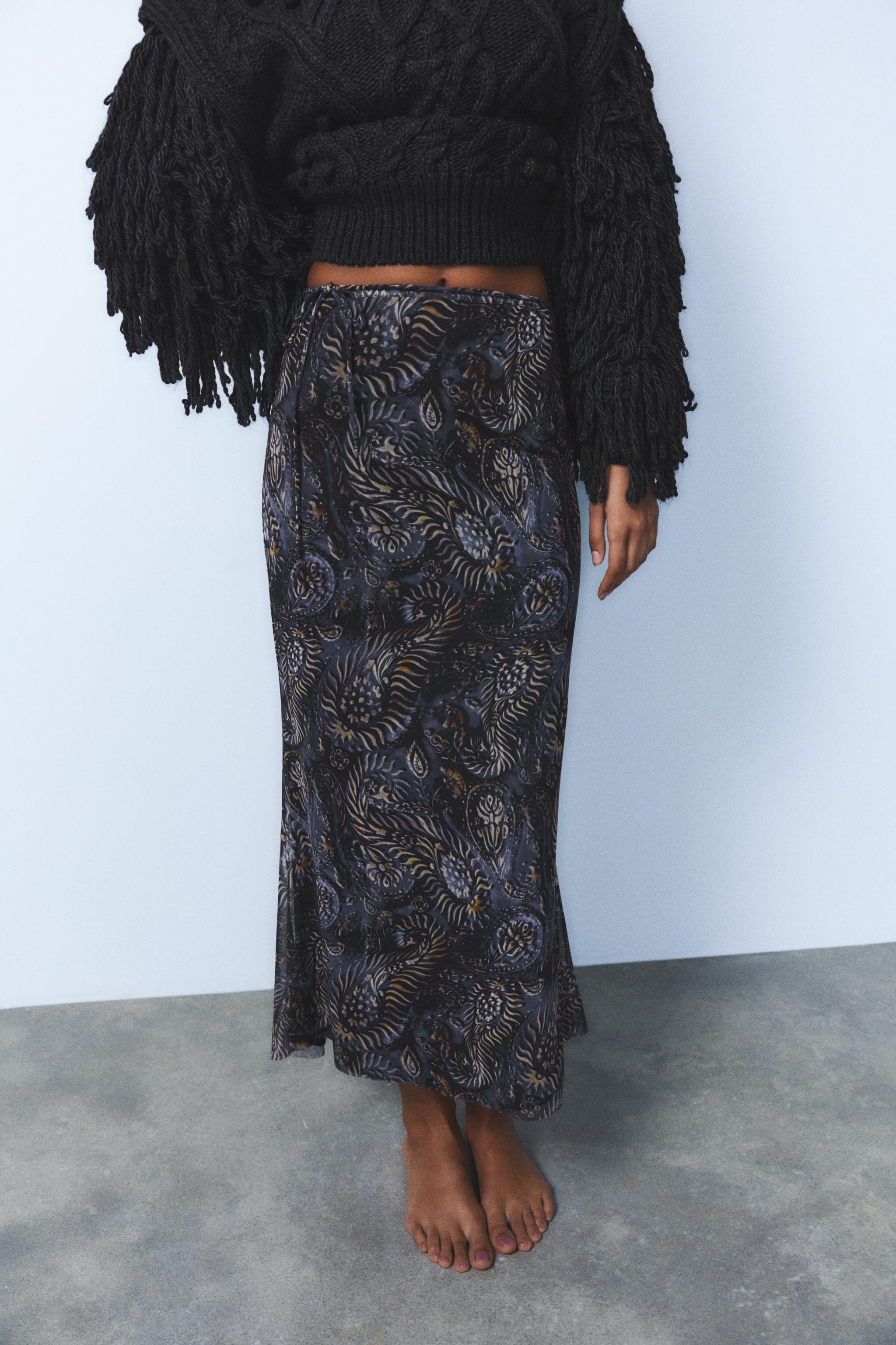 PRINTED TULLE MIDI SKIRT Product Image