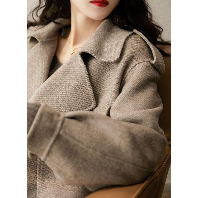 Lapel Collared Plain Cropped Coat Product Image