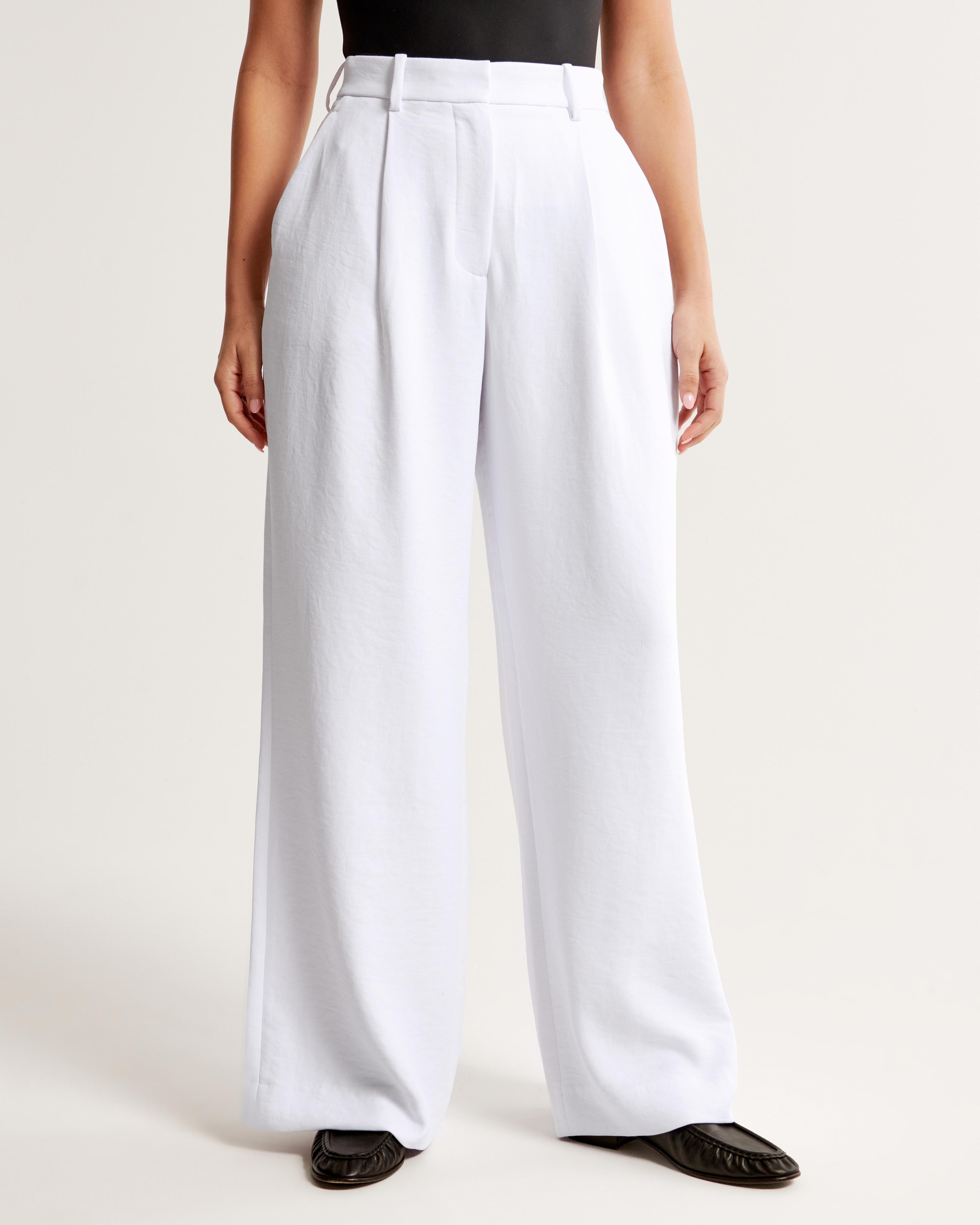 Curve Love A&F Harper Tailored Premium Crepe Ultra-Wide Leg Pant Product Image