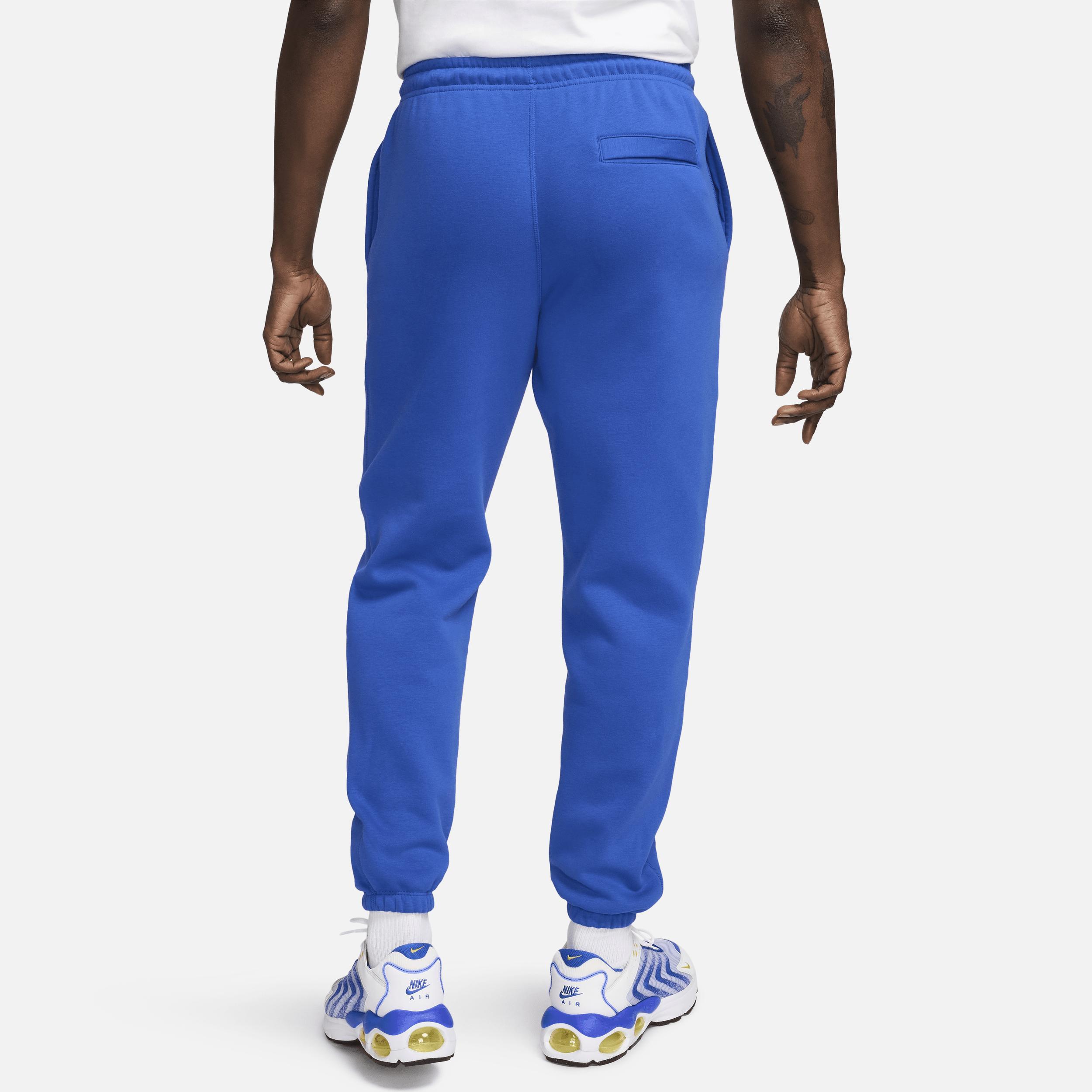 Nike Men's Club Fleece Cuffed Pants Product Image