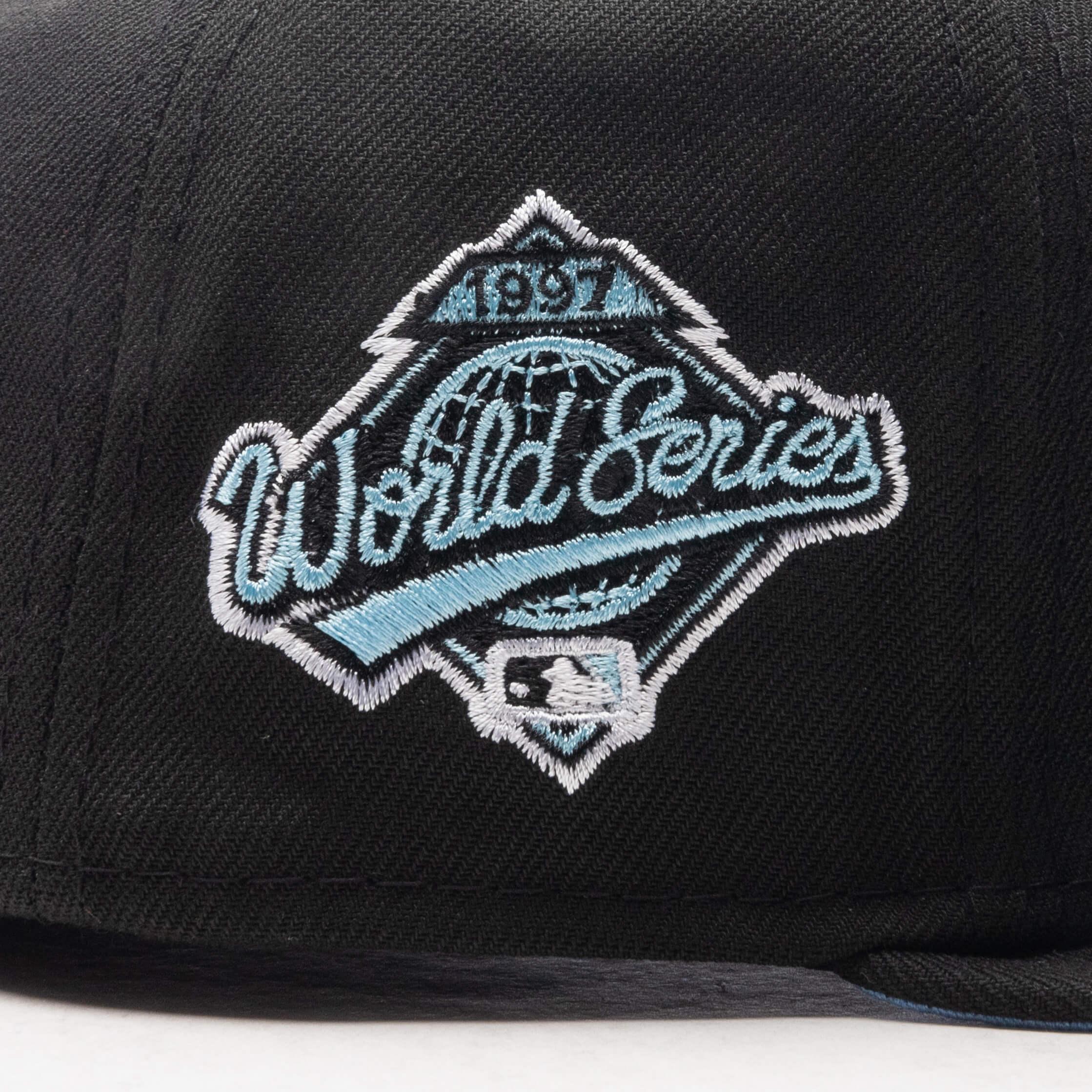 Comic Cloud 59FIFTY Fitted - Florida Marlins Male Product Image