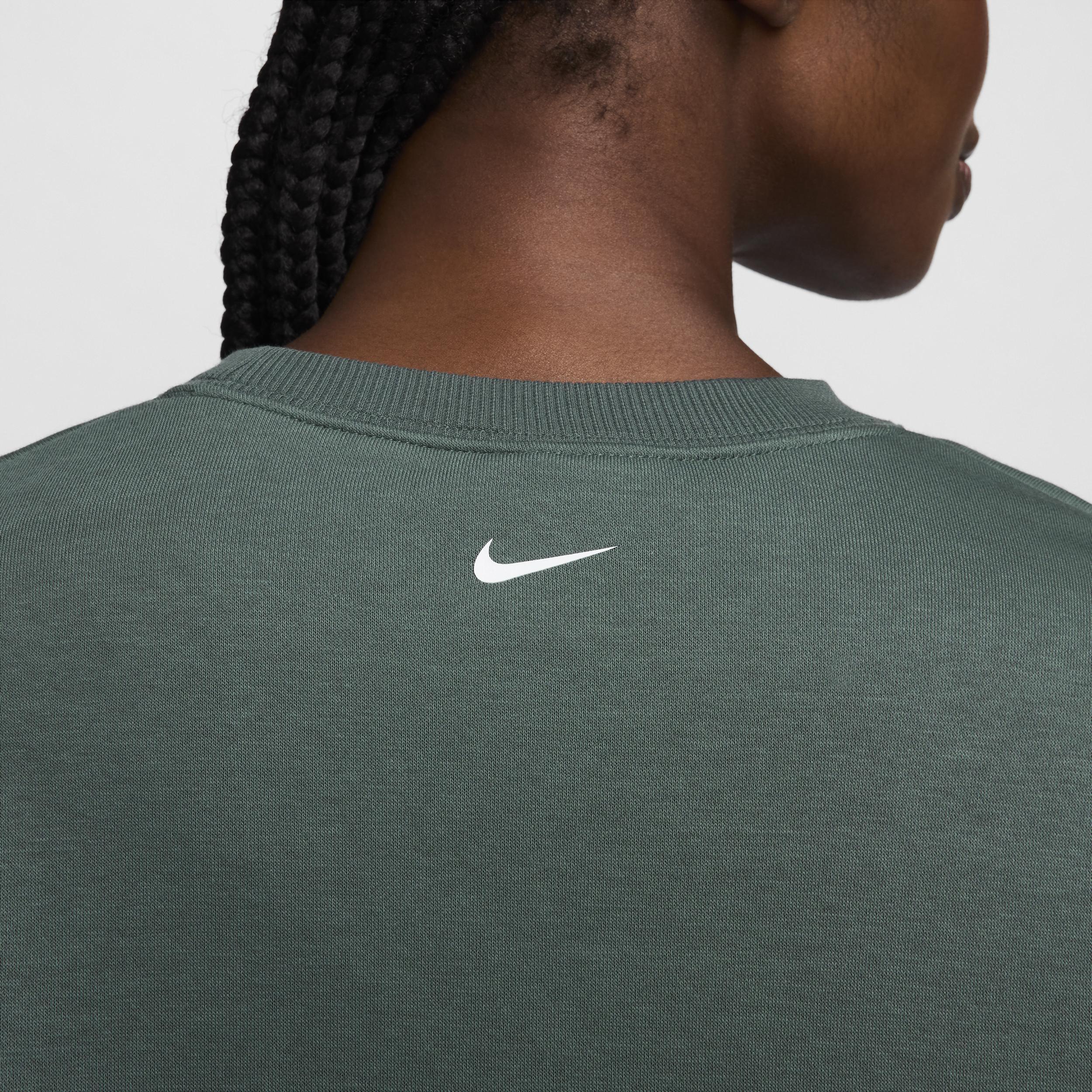 Nike Sportswear Phoenix Fleece Women's Over-Oversized Crew-Neck Sweatshirt Product Image