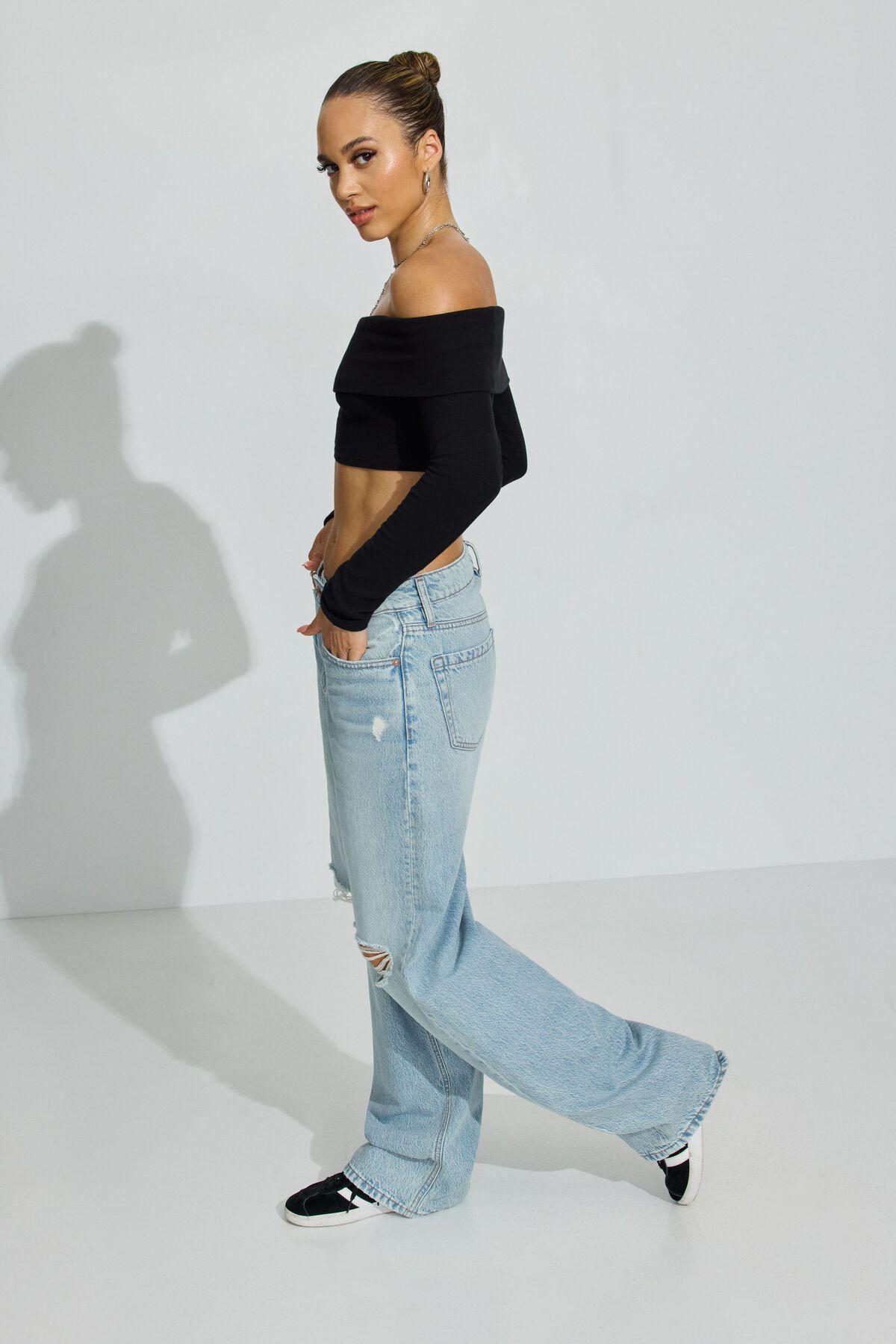 Baggy Jeans Product Image