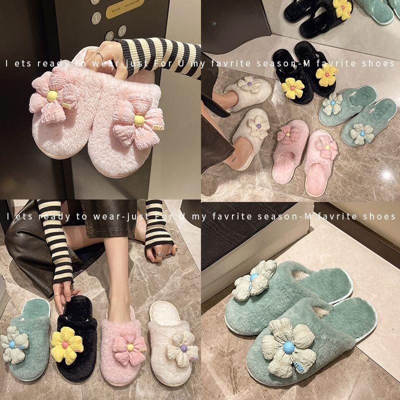 Floral Accent Fluffy Home Slippers Product Image