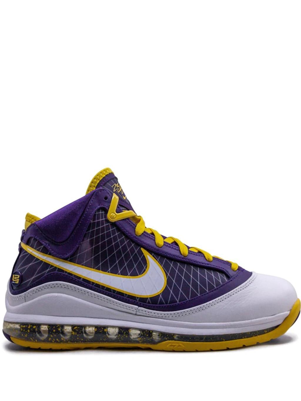 Air Max Lebron 7 "media Day" Sneakers In Purple Product Image