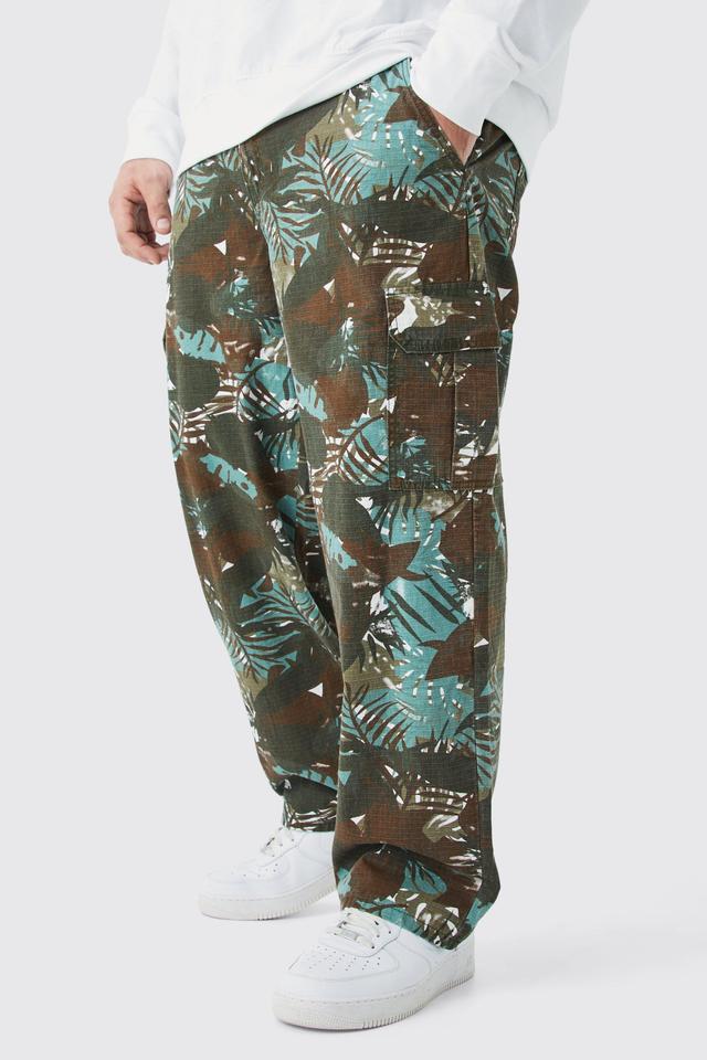 Plus Fixed Waist Relaxed Twill Camo Cargo Trouser | boohooMAN USA Product Image