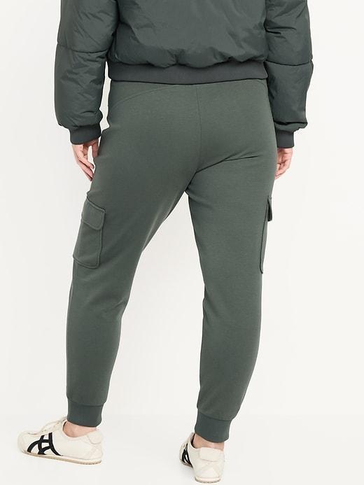 High-Waisted Dynamic Fleece Cargo Joggers Product Image