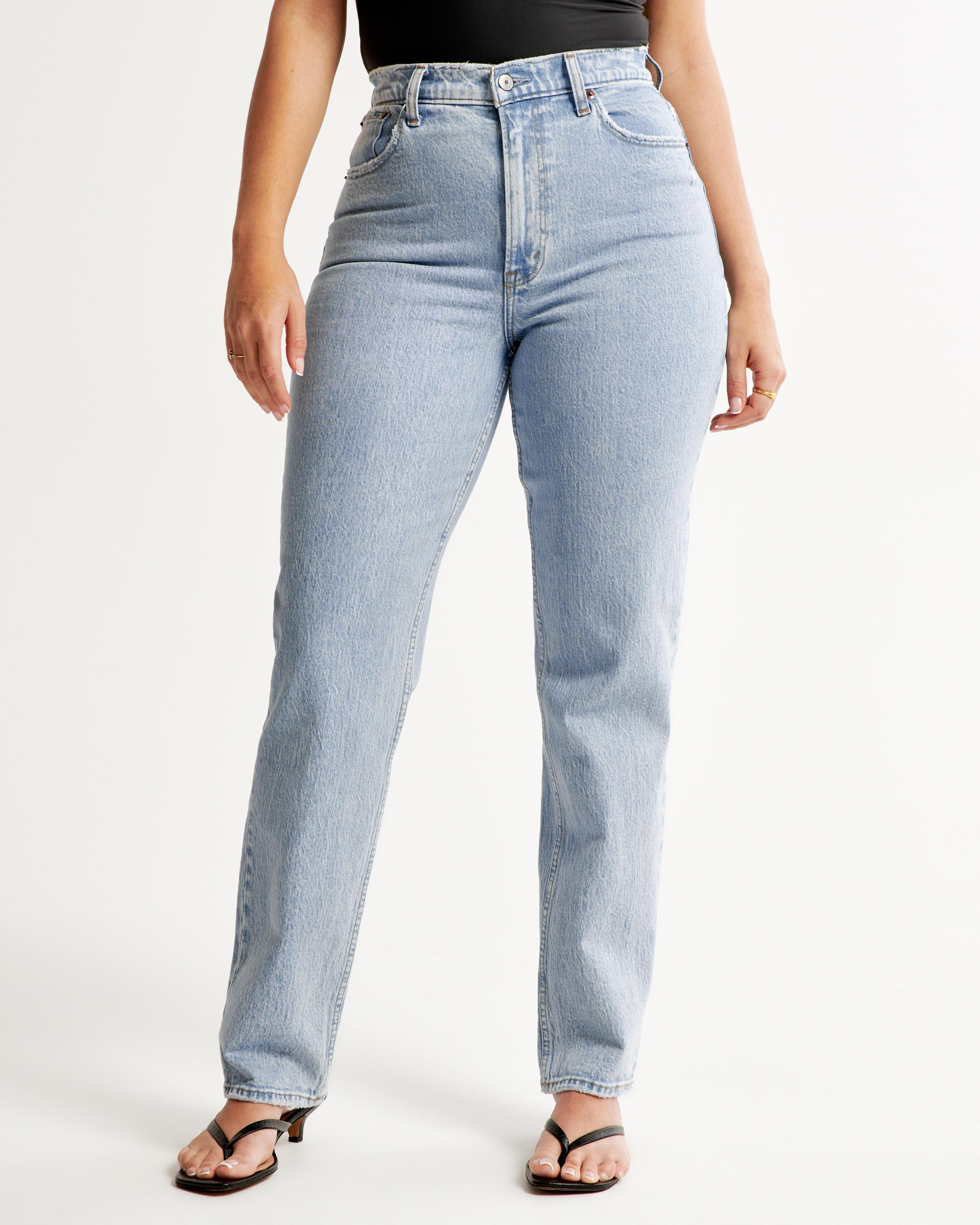 Curve Love Ultra High Rise 90s Straight Jean Product Image