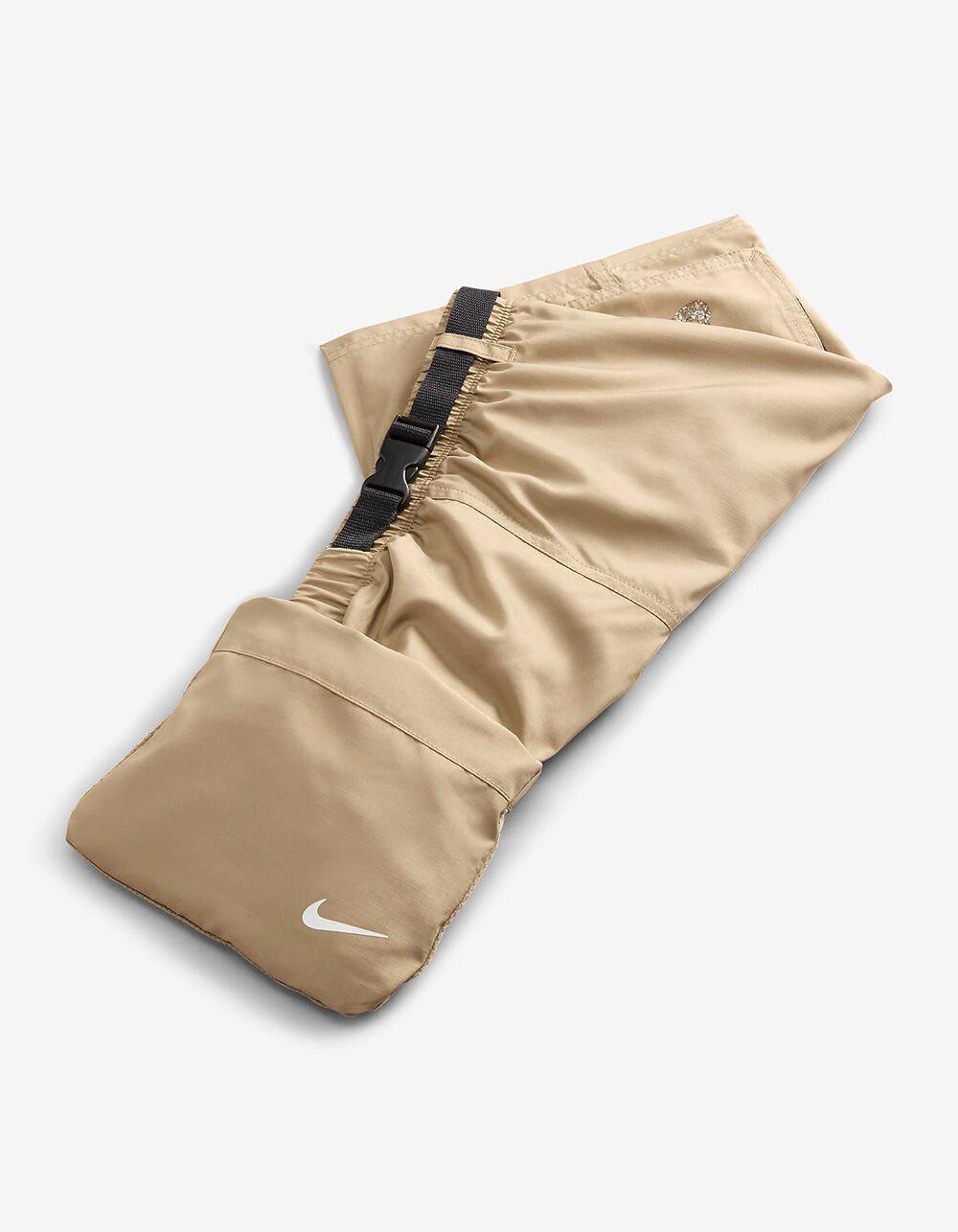 NIKE Voyage Cargo Mens Volley Shorts Product Image