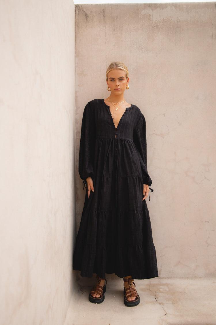 Dreaming of Travel Midi Dress Black Product Image