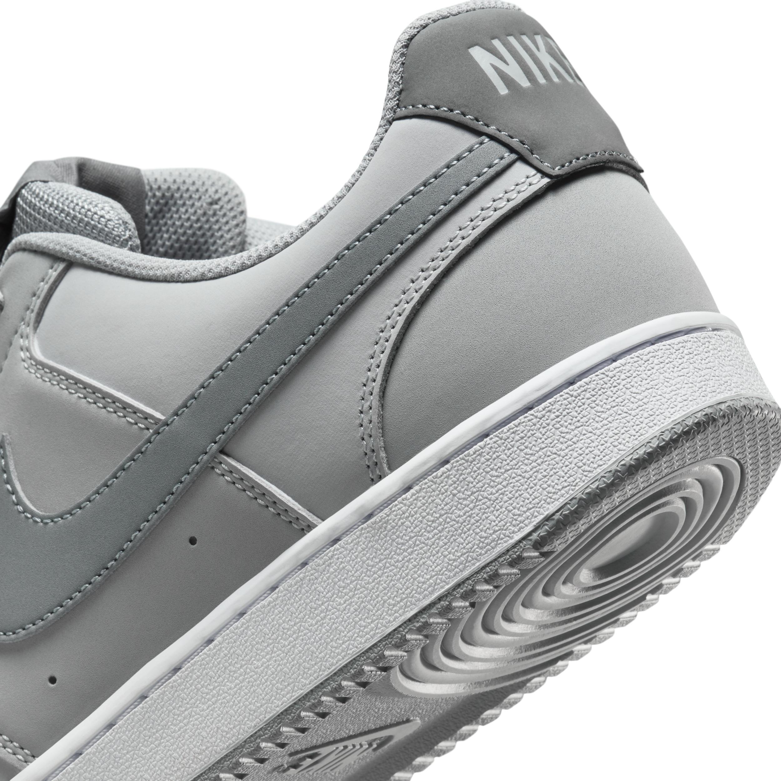 Nike Men's Court Vision Low Shoes Product Image