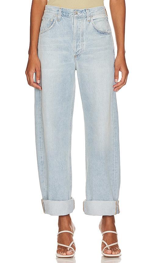 Citizens of Humanity Ayla Baggy Cuffed Crop in Freshwater - Blue. Size 31 (also in ). Product Image