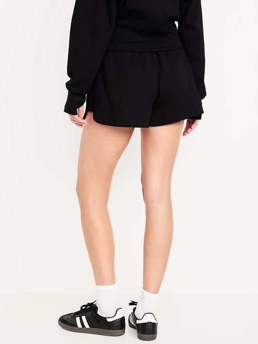 Extra High-Waisted Dynamic Fleece Shorts Product Image