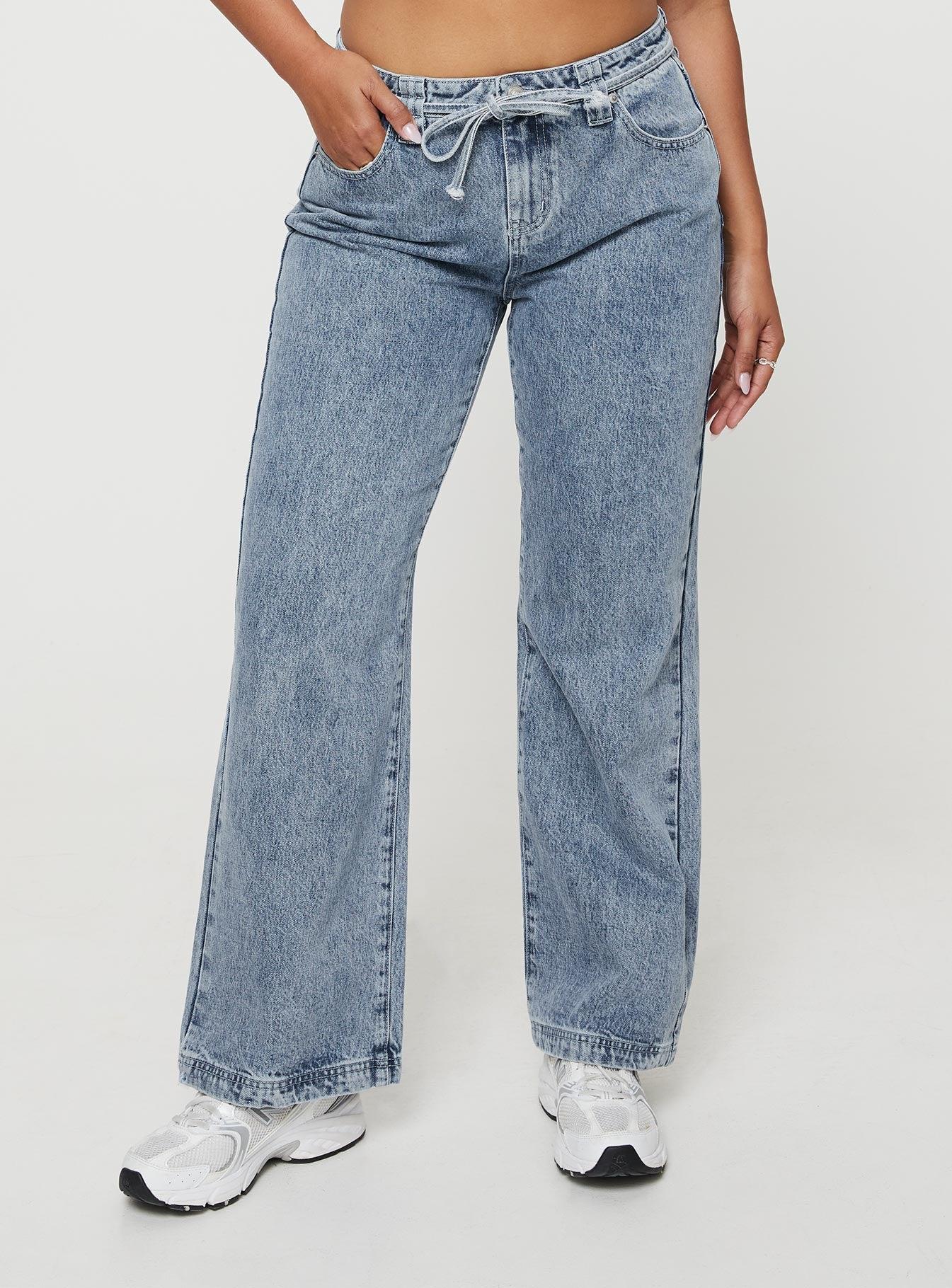 Pemberton Jeans Mid Wash Denim Tall Product Image