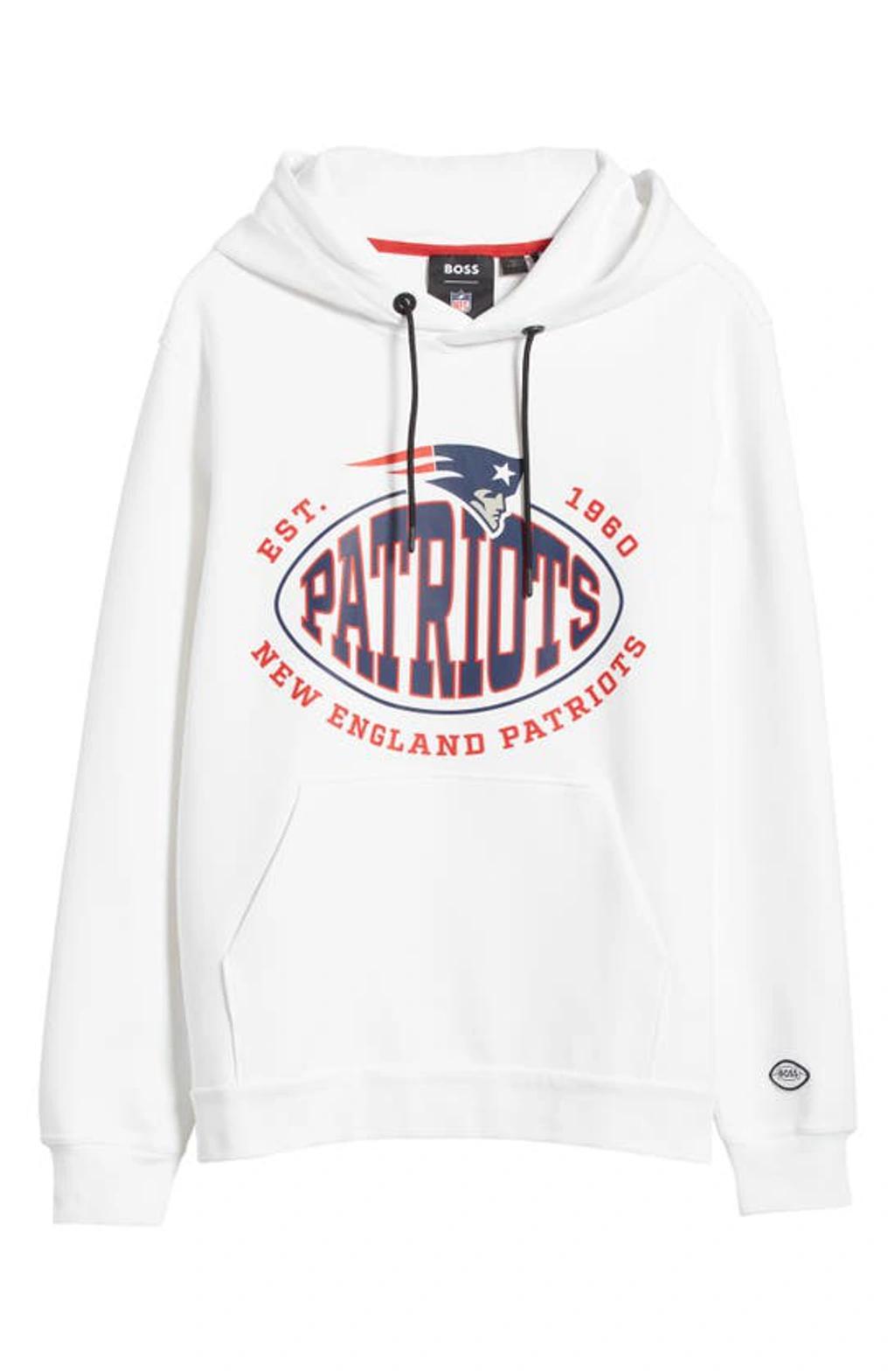 X Nfl Touchback Graphic Hoodie In Open White Product Image