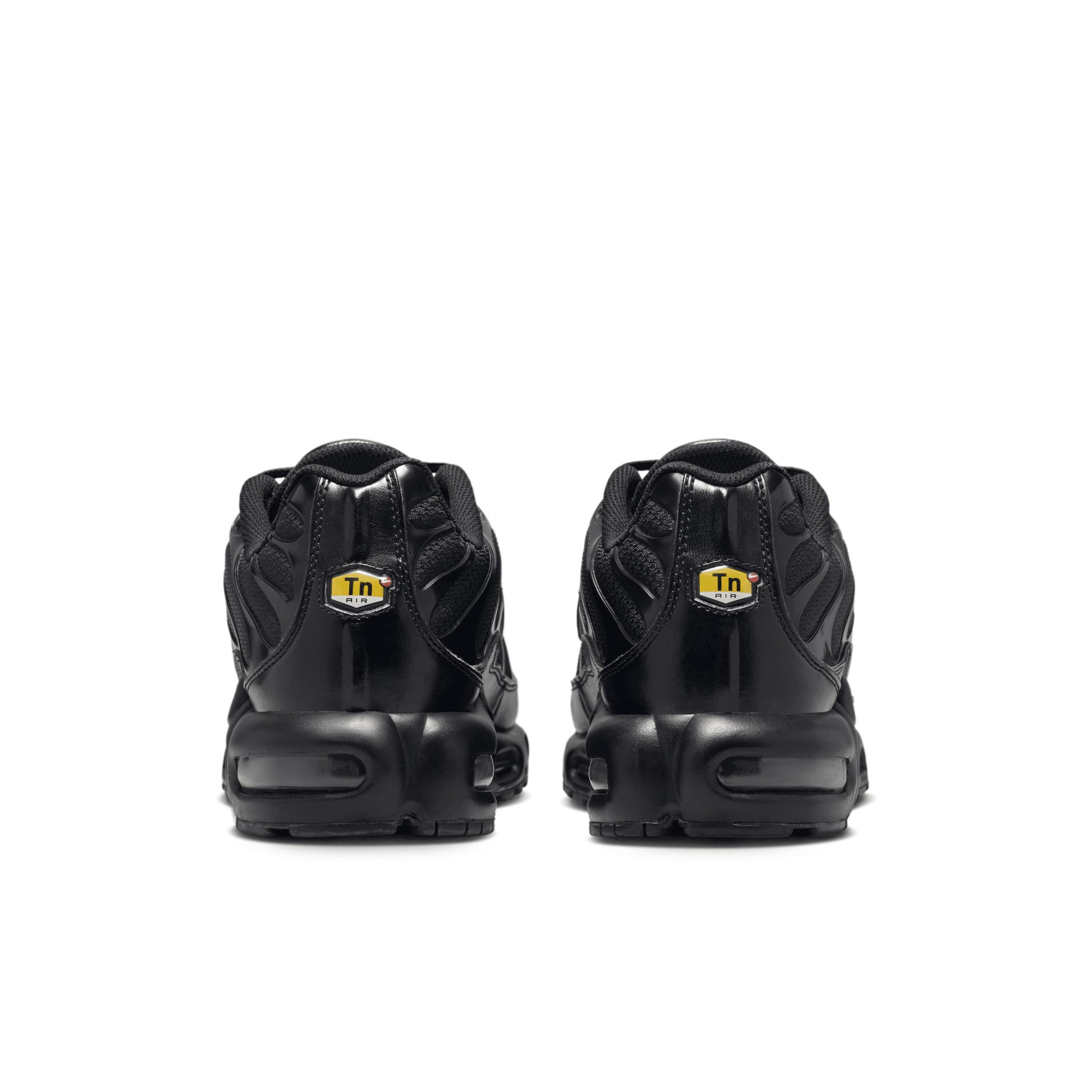 Nike Men's Air Max Plus Shoes Product Image