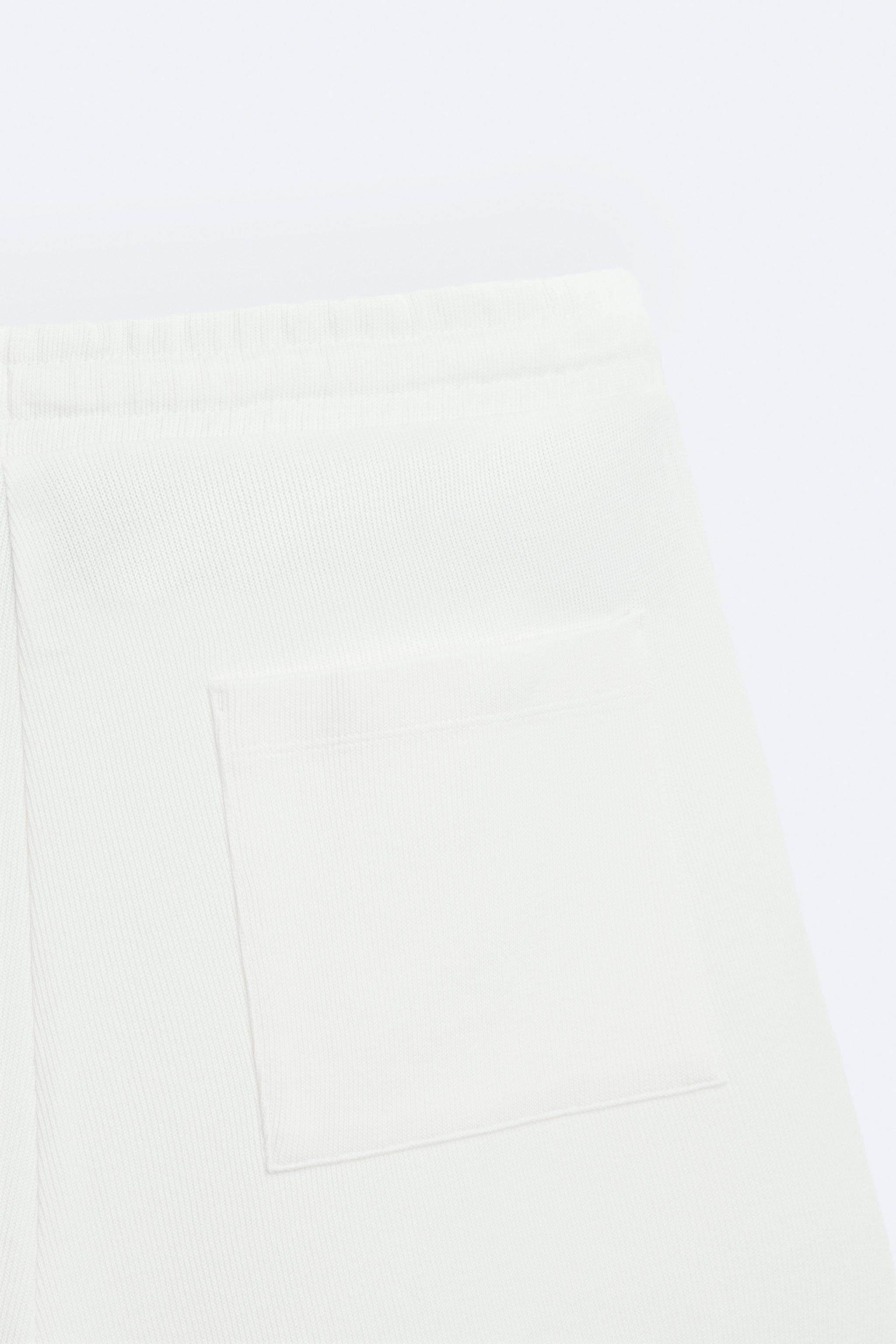 SOFT RIB SHORTS Product Image