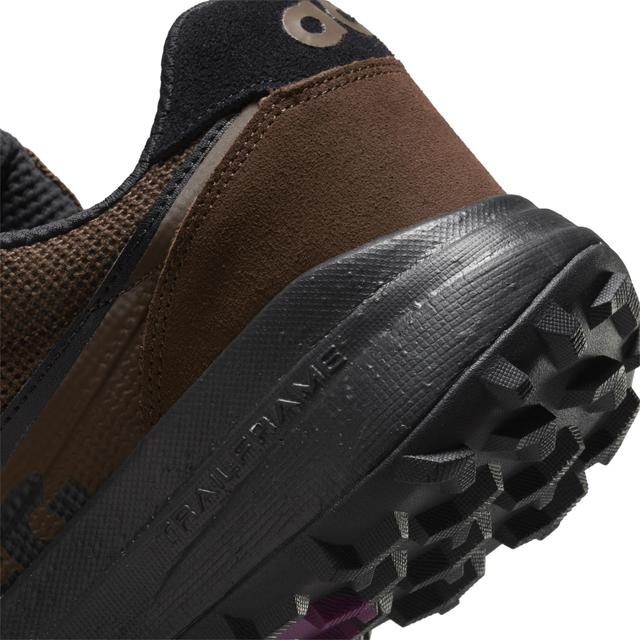 Men's Nike ACG Lowcate Shoes Product Image