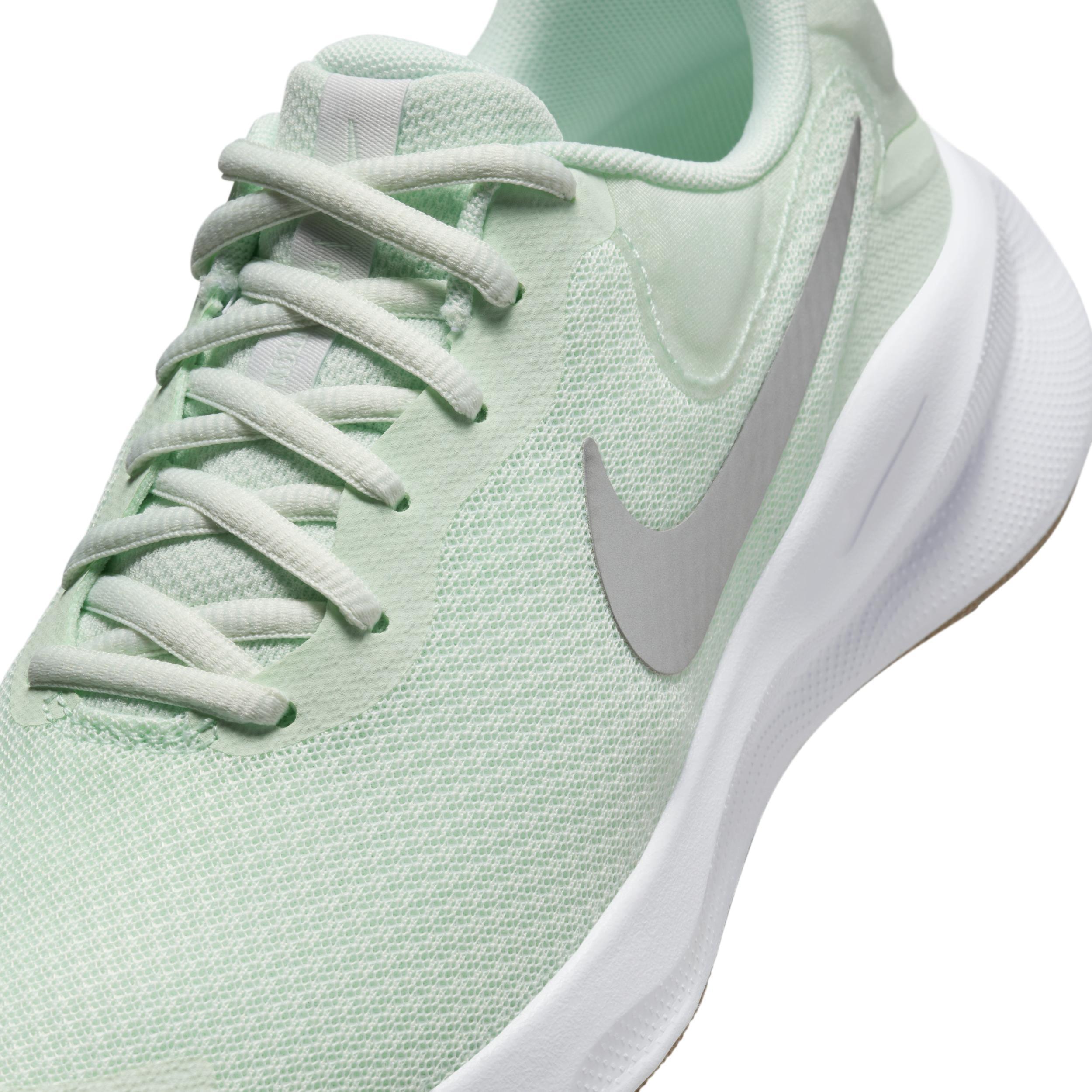 Nike Women's Revolution 7 Road Running Shoes Product Image