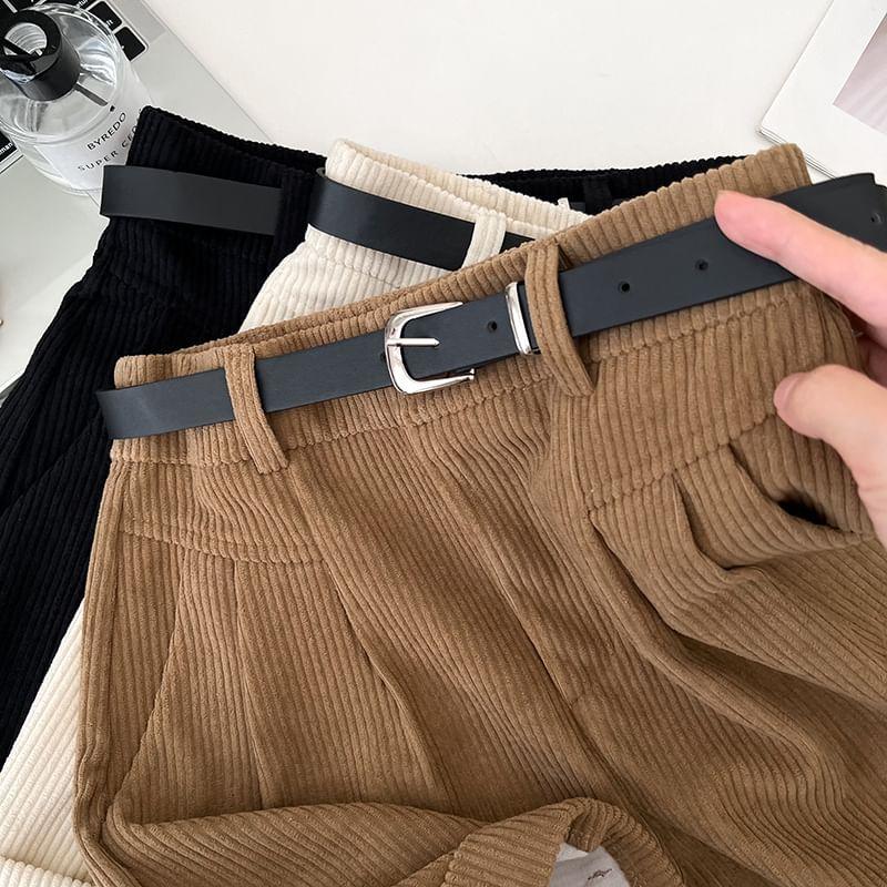 High Waist Plain Roll Up Hem Shorts Product Image