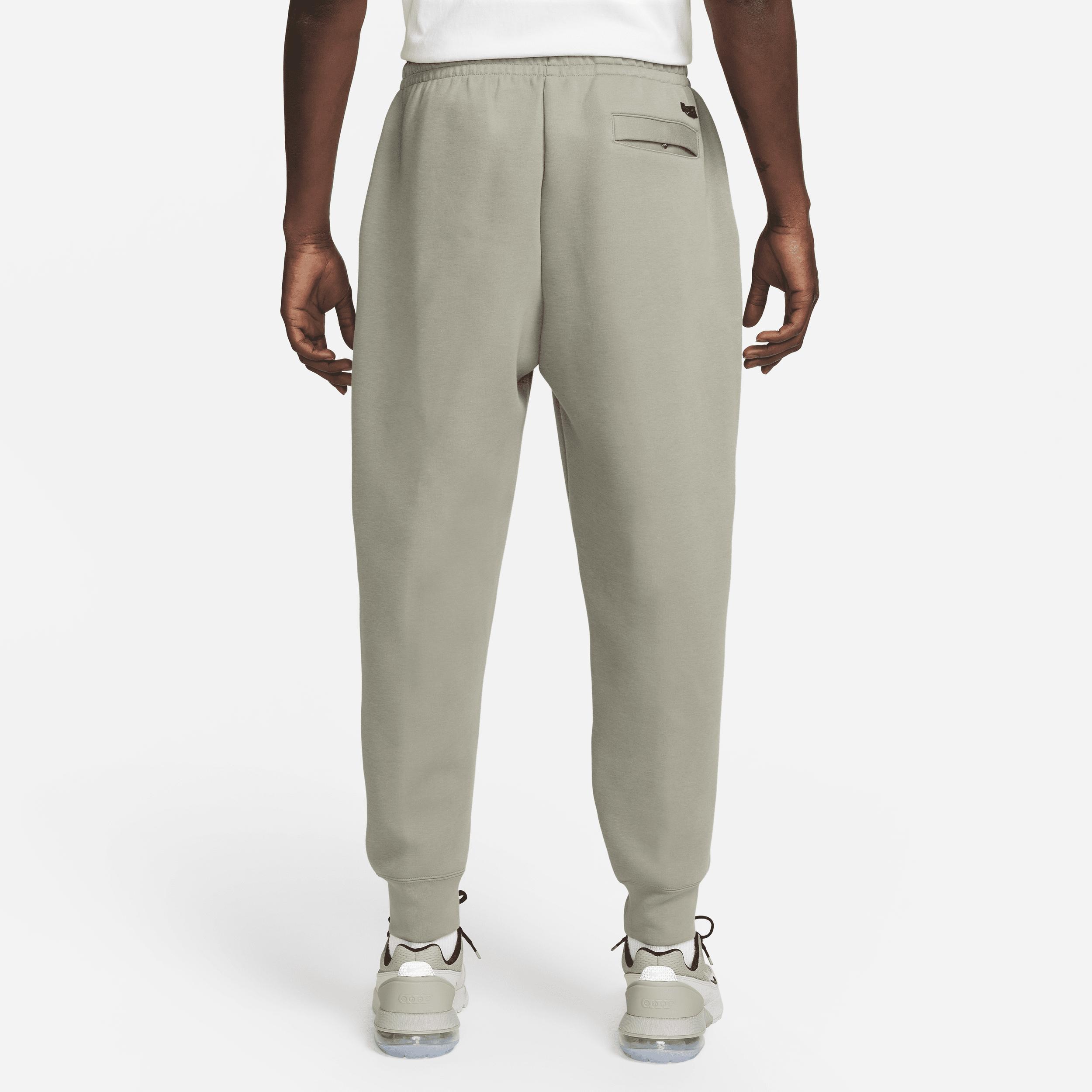 Nike Men's Tech Fleece Reimagined Fleece Pants Product Image