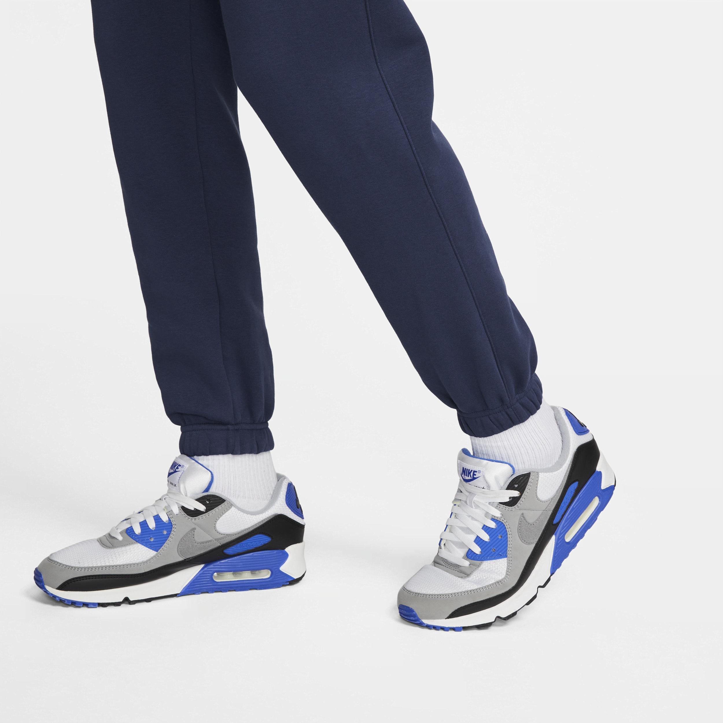 Nike NSW Club Pant in Navy. Product Image