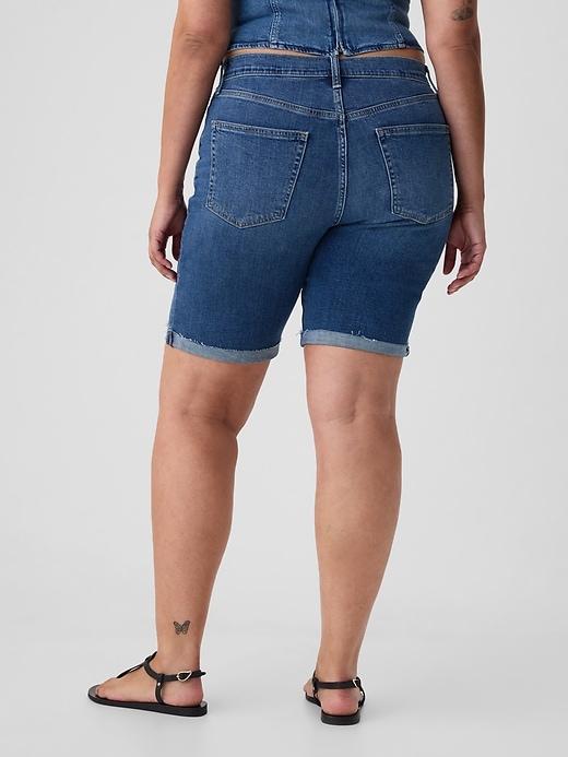 9" High Rise Bermuda Shorts Product Image