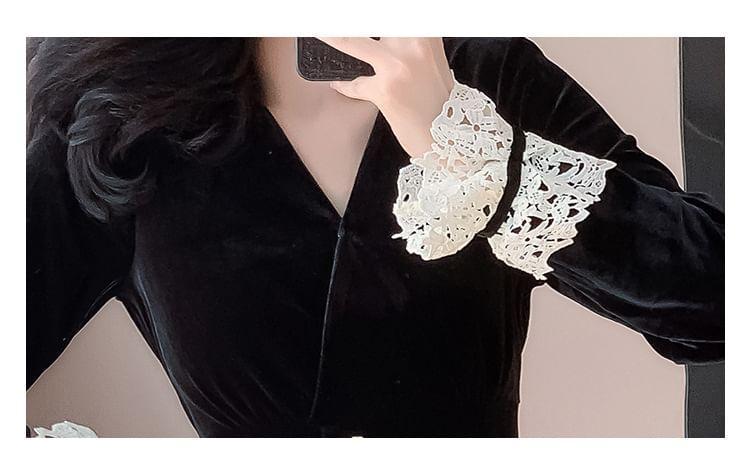 Long-Sleeve V-Neck Lace Trim Midi Sheath Dress Product Image