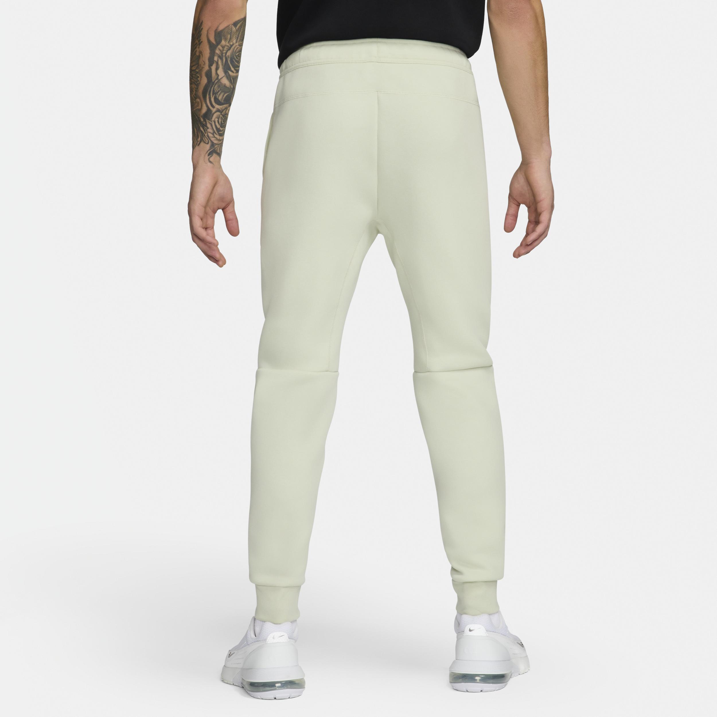 Men's Nike Sportswear Tech Fleece Jogger Pants Product Image