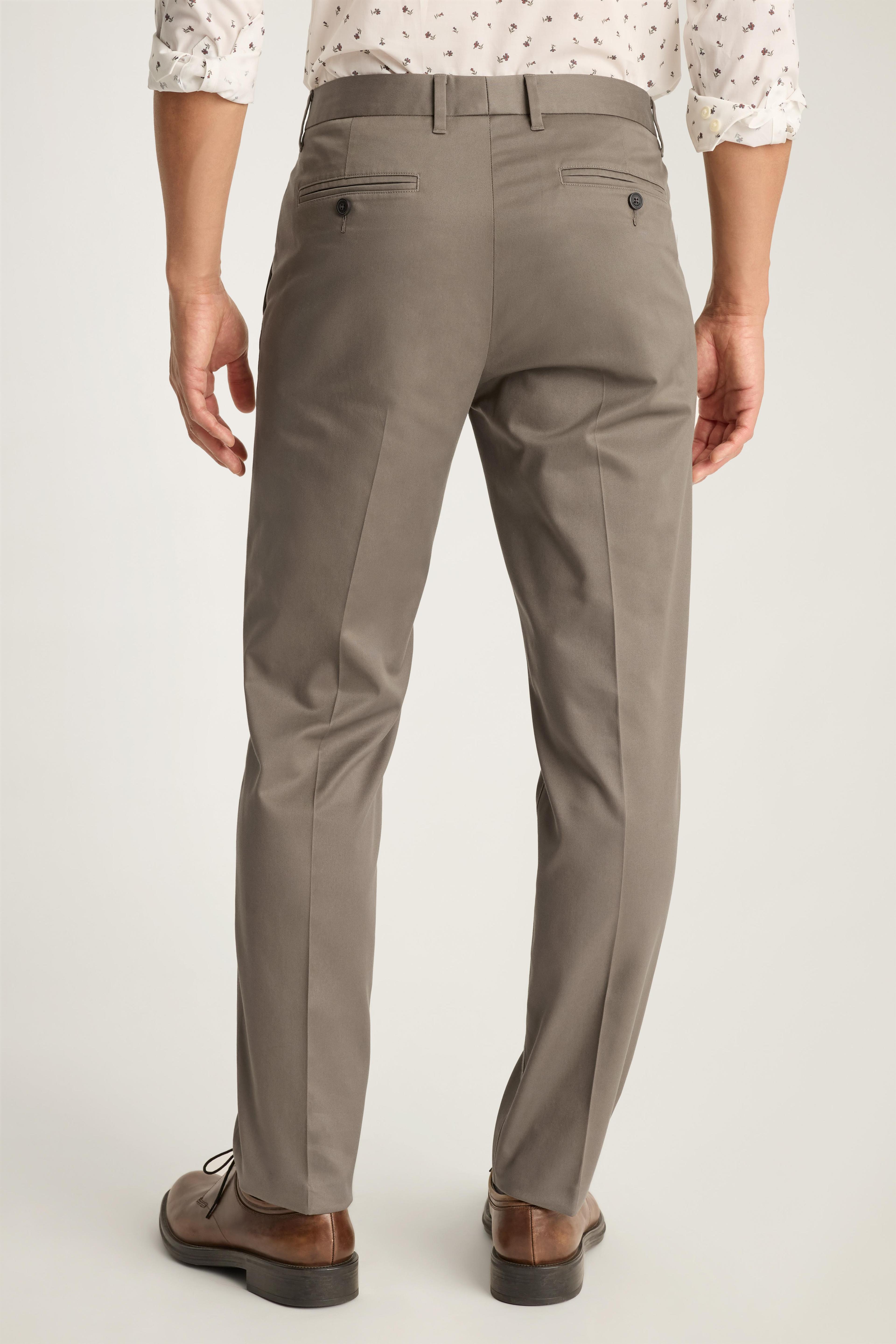 Weekday Warrior Dress Pants Product Image