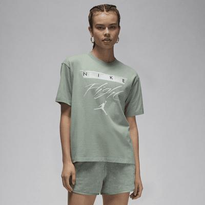 Jordan Flight Heritage Women's Graphic T-Shirt Product Image