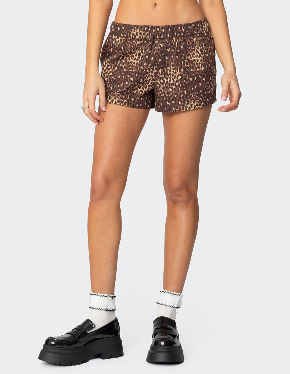 EDIKTED Leopard Printed Boxer Shorts product image