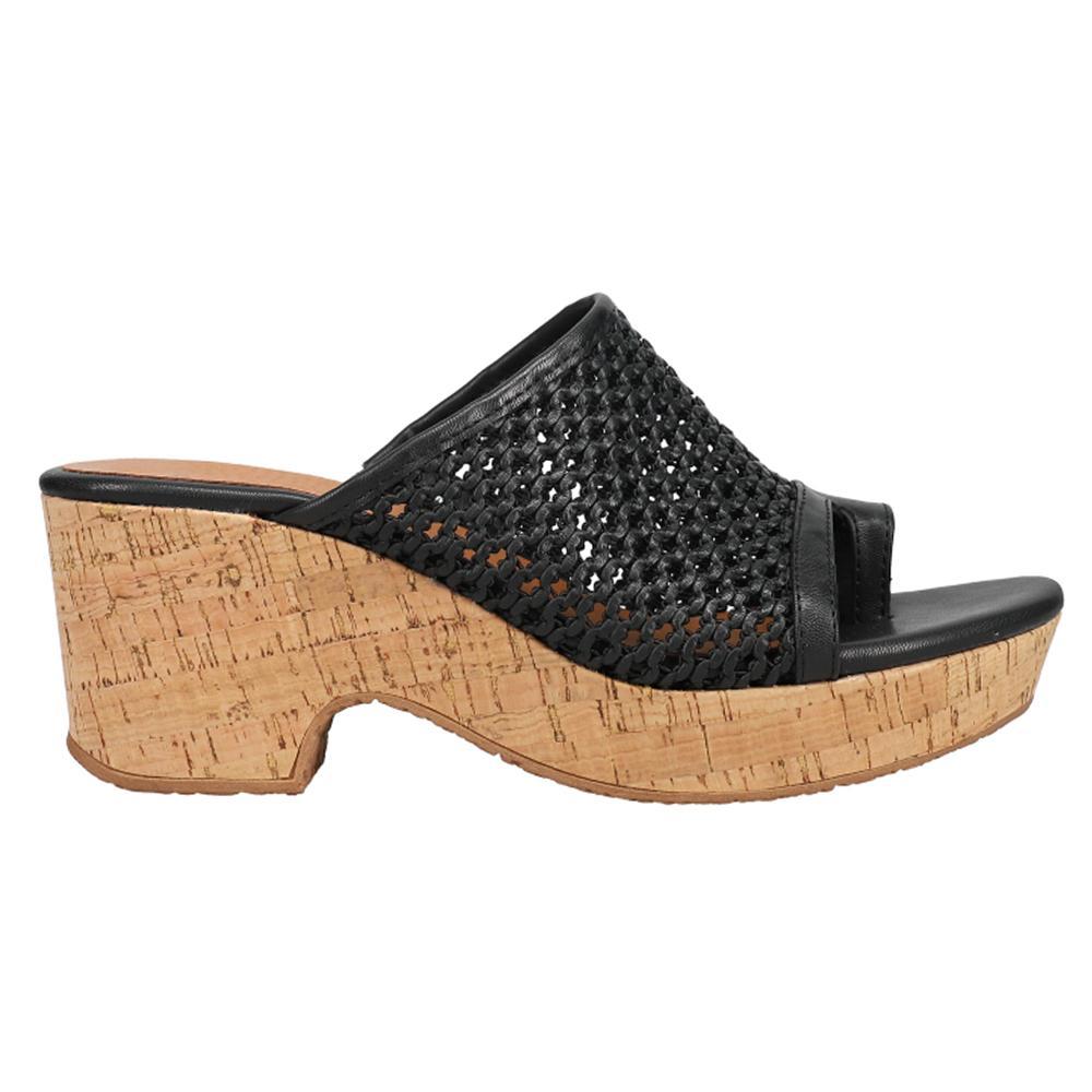 Baretraps Women's Bethie Wedge Sandals, 7.5M Product Image