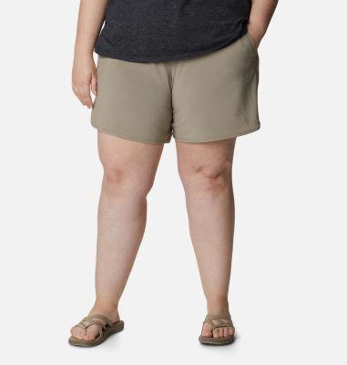 Plus Size Columbia Bogata Bay Omni-SHADE UPF 50+ Stretch Shorts, Womens White Product Image