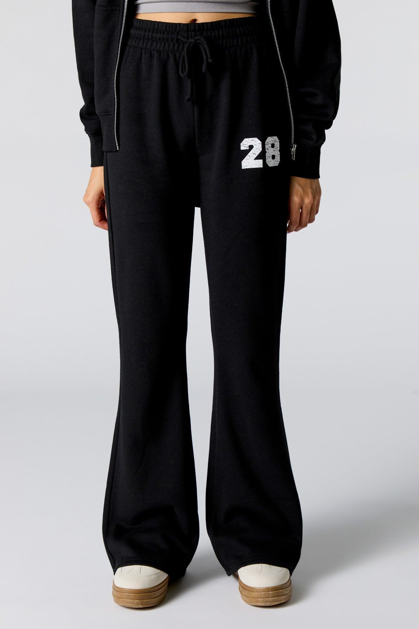 Graphic Fleece Flare Sweatpant Female Product Image