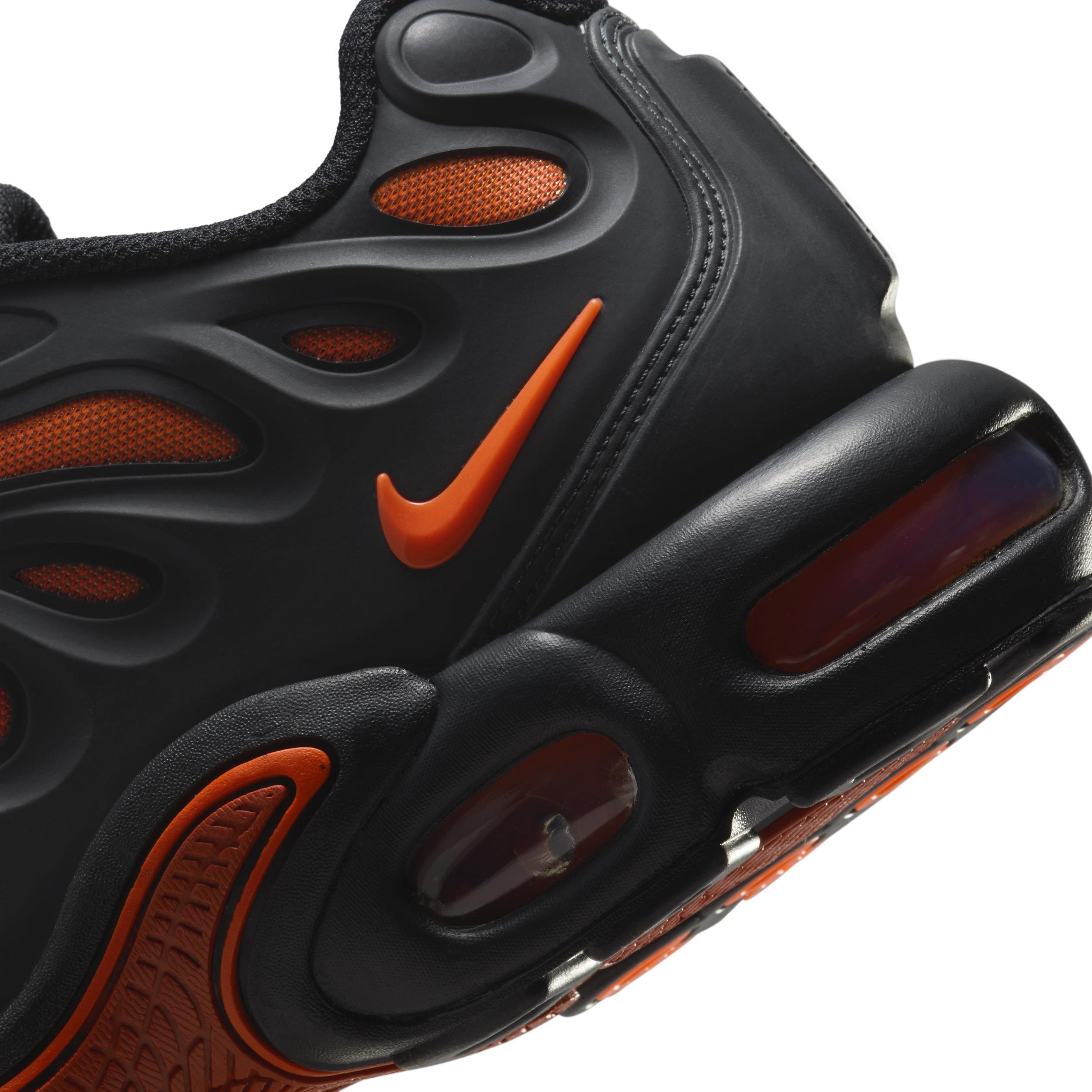 Nike Men's Air Max Plus Drift Shoes Product Image