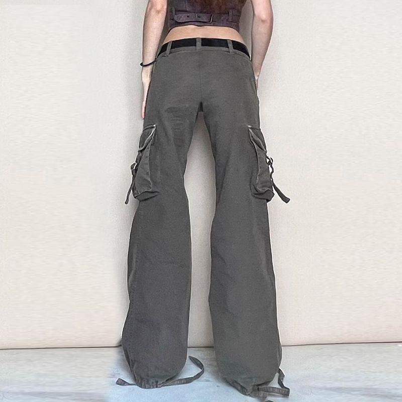 Low Rise Plain Wide Leg Cargo Pants Product Image